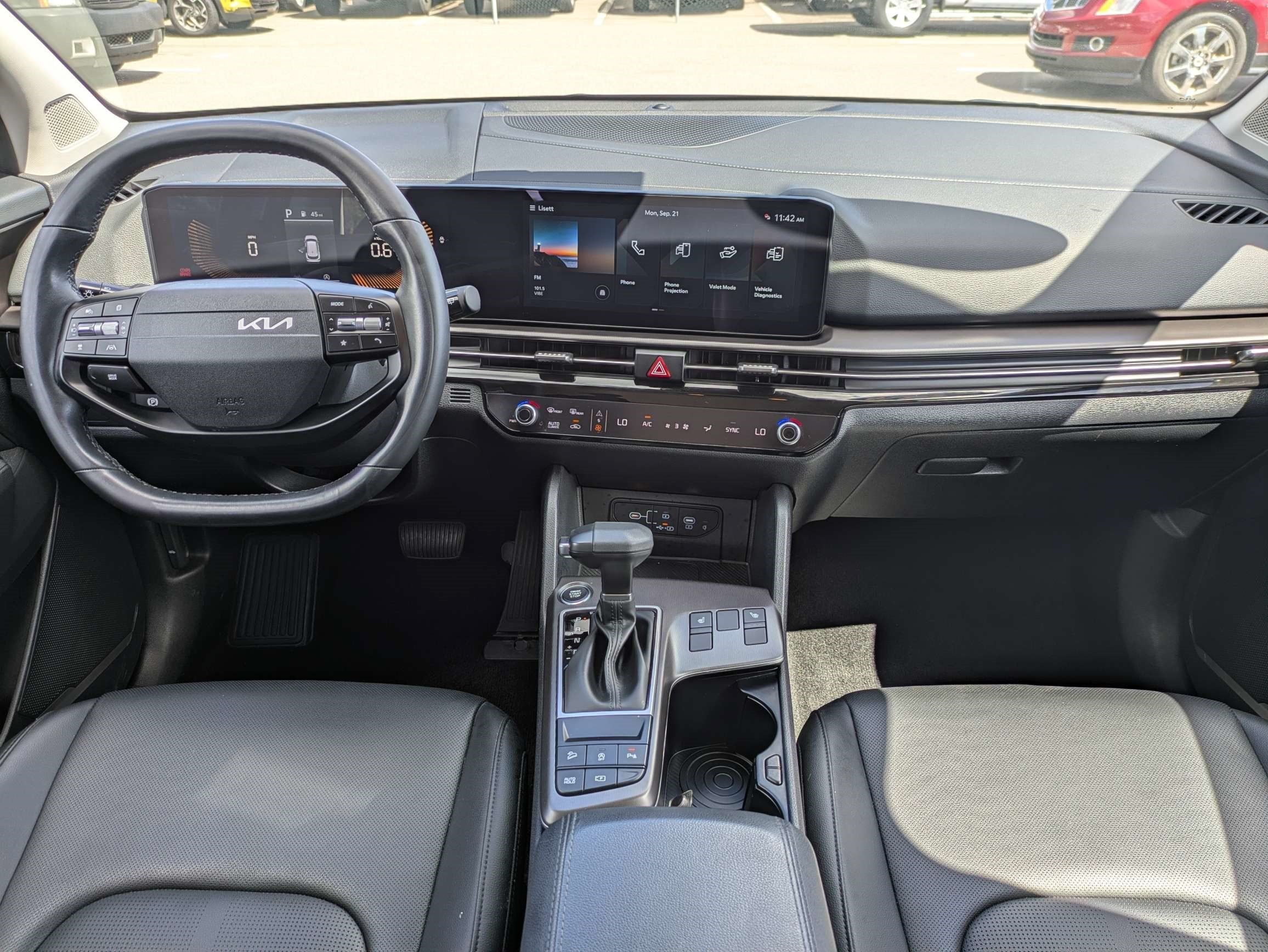 Used 2026 Kia Sportage EX FWD image 15