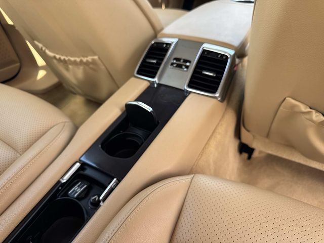 Used 2014 Porsche Panamera S RWD image 33