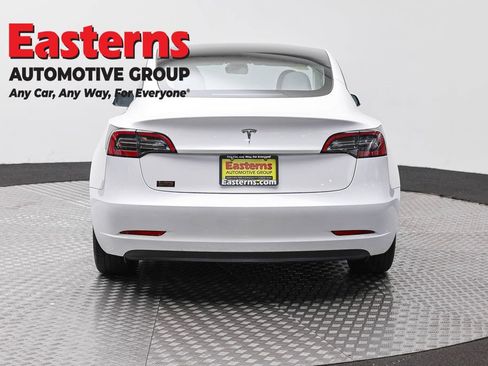 Used 2023 Tesla Model 3 Standard Range RWD image 6
