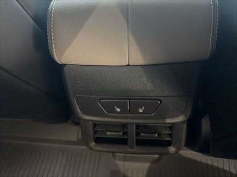 New 2026 GMC Terrain Elevation w/ Elevation Premium Package image 31