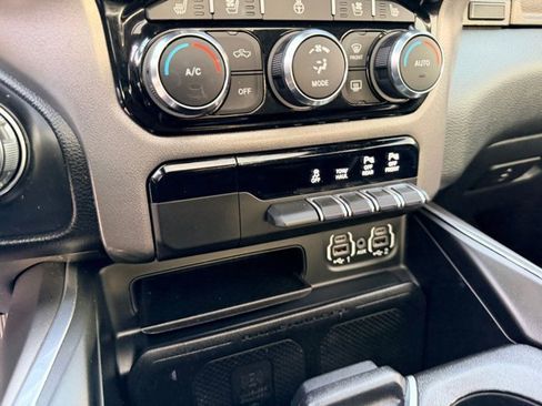 Certified 2021 RAM 1500 Laramie image 26