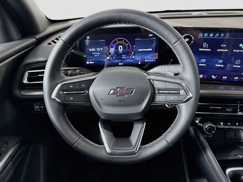 New 2026 Chevrolet Traverse LT w/ Midnight/Sport Edition FWD image 11