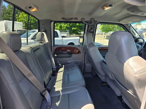Used 2004 Ford F250 Lariat AWD/4WD image 15
