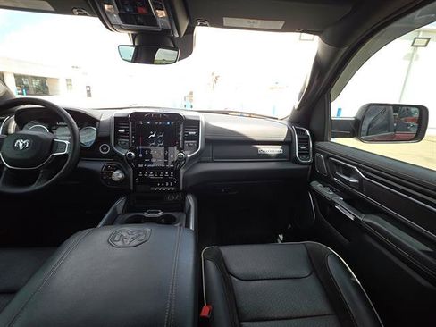 Used 2023 RAM 1500 Laramie AWD/4WD image 19