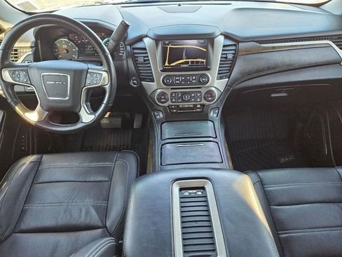 Used 2018 GMC Yukon Denali w/ Open Road Package image 23