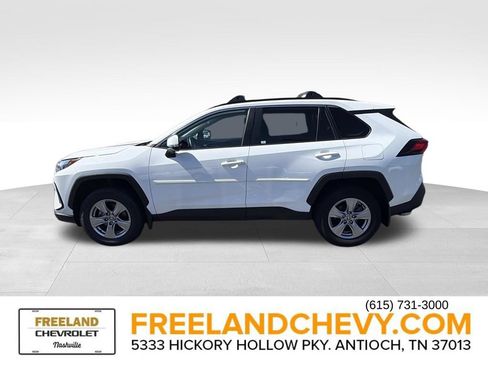 Used 2023 Toyota RAV4 XLE AWD/4WD image 6