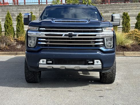 Used 2022 Chevrolet Silverado 3500 High Country w/ LPO, Hitch Package image 3