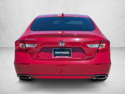 Used 2019 Honda Accord Sport image 7