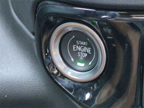 Certified 2024 Chevrolet Silverado 1500 High Country w/ High Country Premium Package image 35