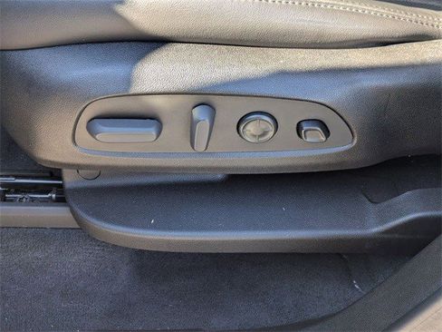 Certified 2023 Buick Enclave Avenir w/ Avenir Technology Package image 14