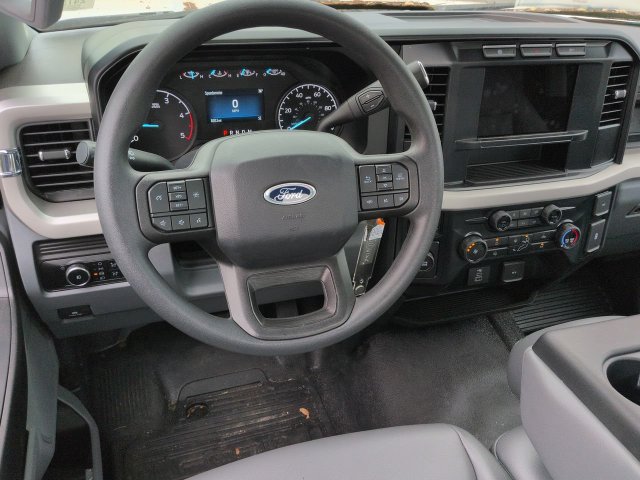 Used 2024 Ford F350 XL w/ XL Chrome Package RWD image 16