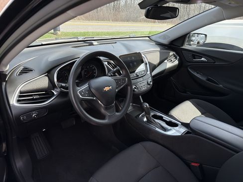 Used 2020 Chevrolet Malibu LT FWD image 8