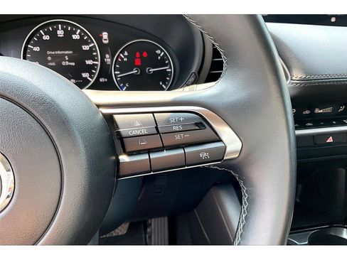 Used 2025 MAZDA MAZDA3 s FWD image 19