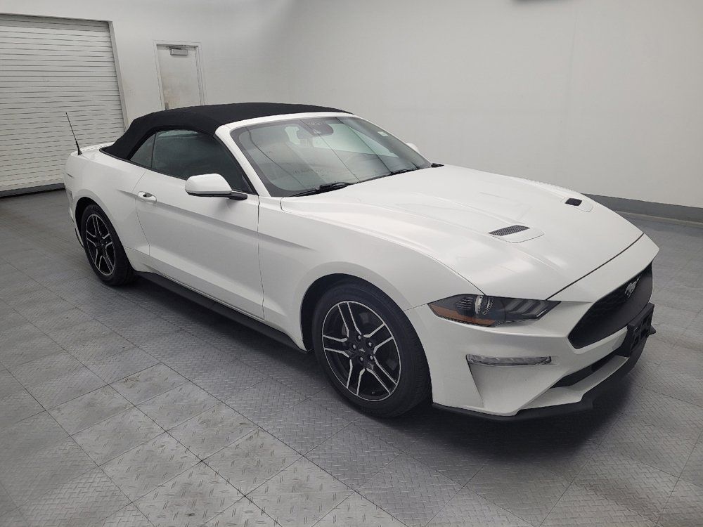 Used 2022 Ford Mustang Premium RWD image 11