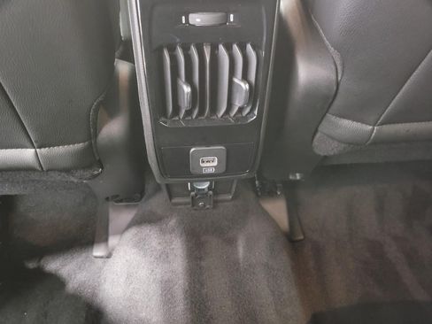 Used 2025 Jeep Compass Trailhawk AWD/4WD image 23