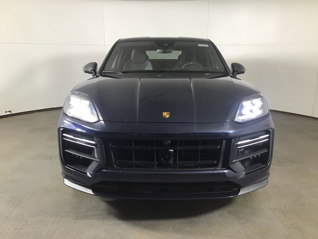 Certified 2024 Porsche Cayenne Turbo GT AWD/4WD image 10