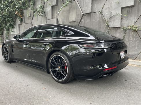 Used 2023 Porsche Panamera GTS AWD/4WD image 10