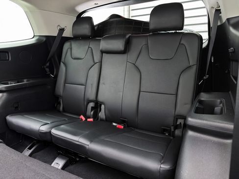 Used 2020 Kia Telluride LX AWD/4WD image 27