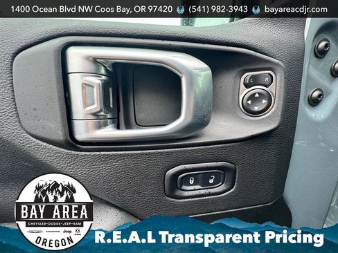 New 2026 Jeep Gladiator Rubicon w/ Safety Group AWD/4WD image 11