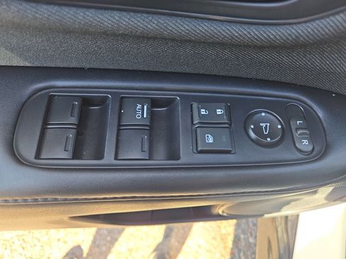 Used 2022 Honda HR-V Sport image 27