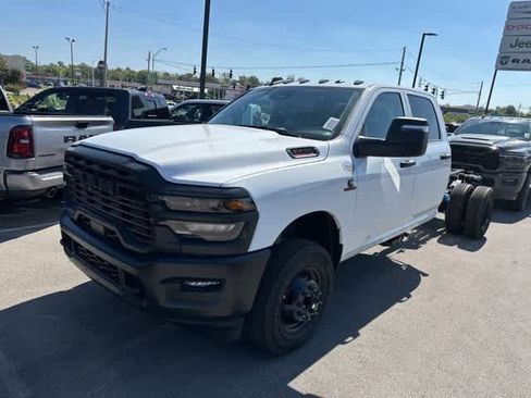 New 2026 RAM 3500 Tradesman image 2