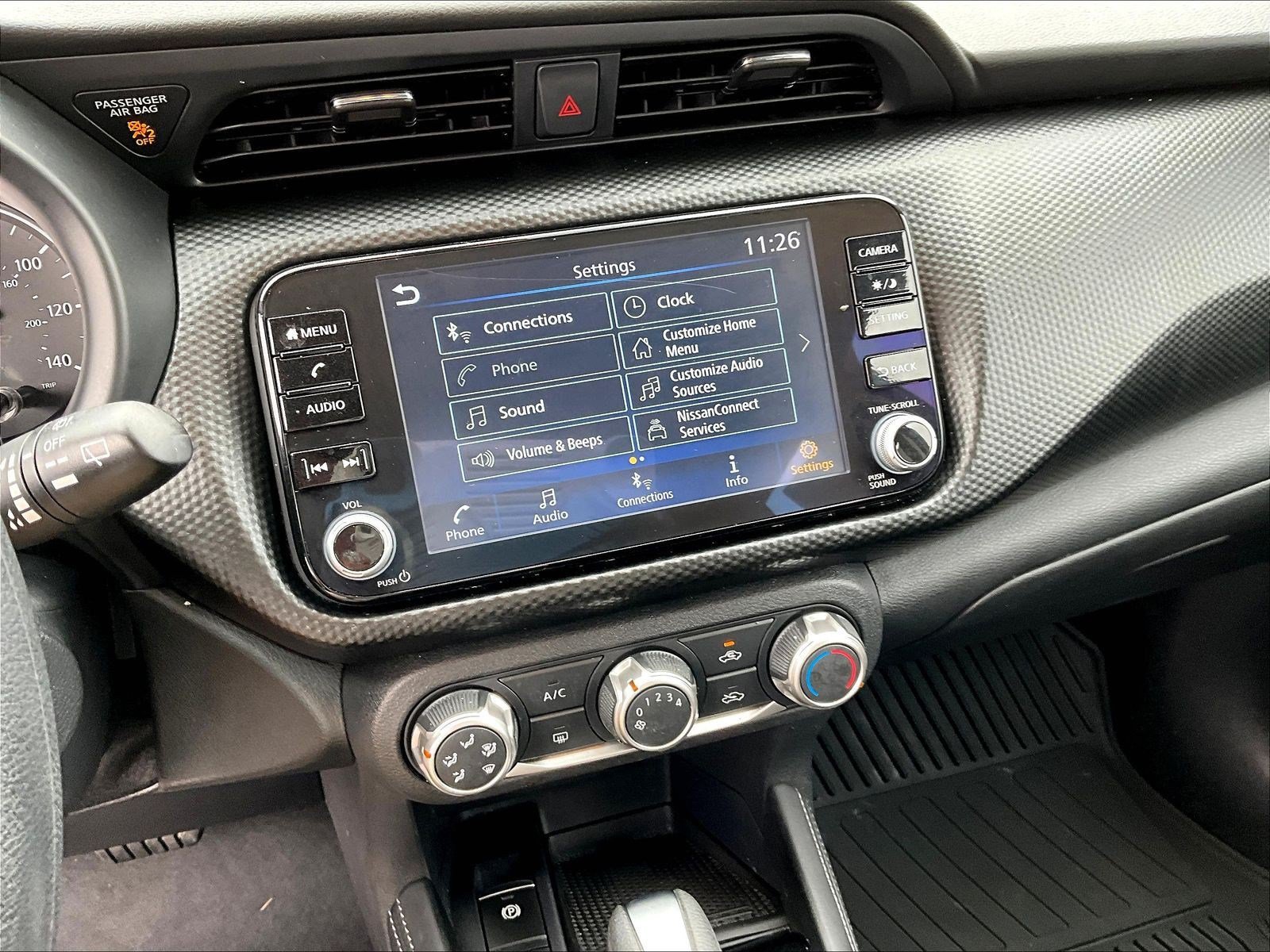 Used 2024 Nissan Kicks SV FWD image 37