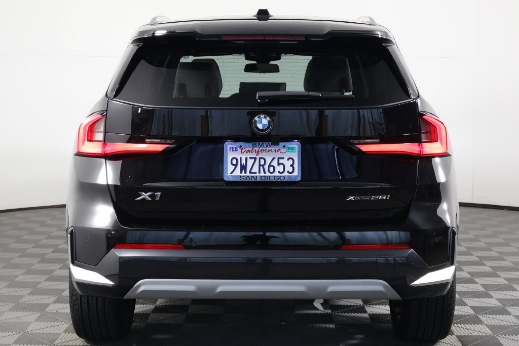 Certified 2026 BMW X1 xDrive28i w/ Convenience Package AWD/4WD image 5