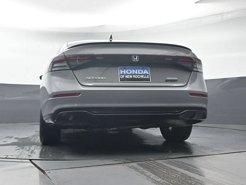 Used 2024 Honda Accord Sport image 30