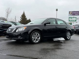 Used 2008 Toyota Avalon XLS FWD video 1