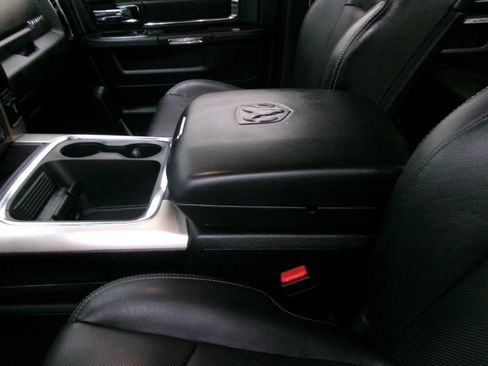 Used 2017 RAM 2500 Laramie w/ Sport Appearance Group image 26