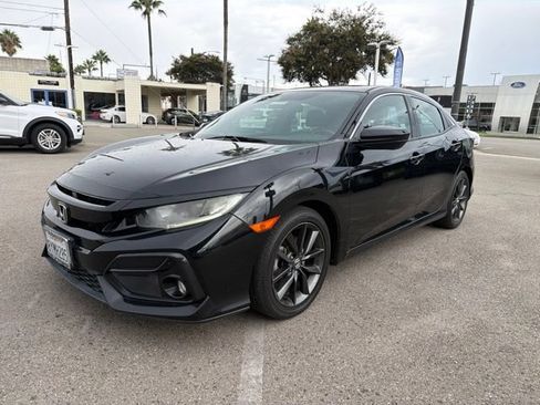 Used 2021 Honda Civic EX image 3
