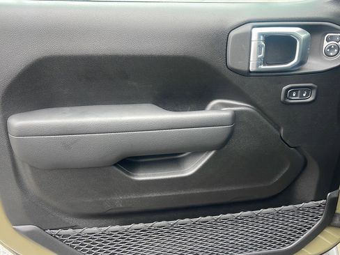 New 2026 Jeep Gladiator Willys AWD/4WD image 13