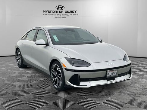 Certified 2023 Hyundai Ioniq 6 SEL image 3