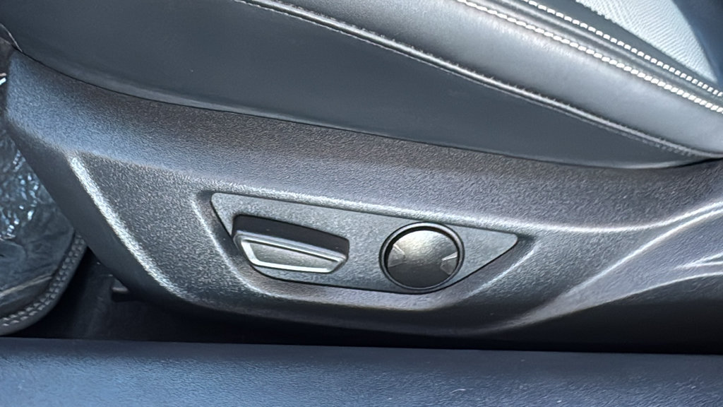 Certified 2024 Ford Mustang Premium RWD image 20
