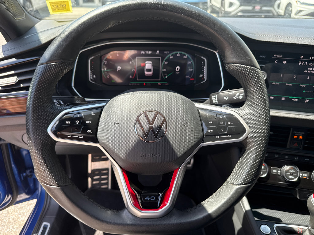 Used 2024 Volkswagen Jetta GLI 40th Anniversary Edition FWD image 12