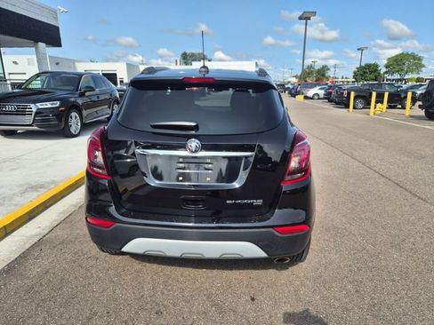 Used 2020 Buick Encore Preferred w/ Safety Package AWD/4WD image 9
