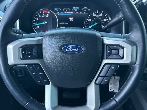 Used 2022 Ford F250 Lariat AWD/4WD image 22