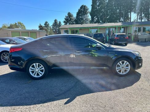 Used 2013 Kia Optima EX FWD image 2