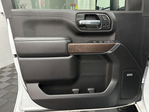 Used 2022 GMC Sierra 2500 Denali w/ Denali Ultimate Package image 19