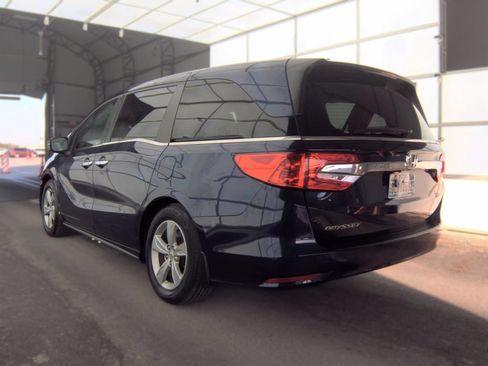 Used 2019 Honda Odyssey EX image 2