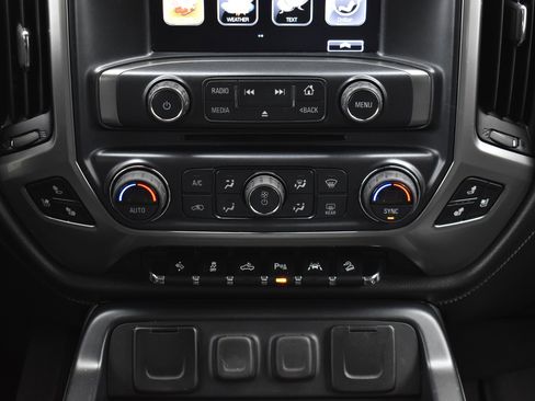 Used 2017 Chevrolet Silverado 1500 LTZ Z71 w/ Redline Edition image 20