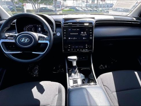 Certified 2024 Hyundai Tucson SEL AWD/4WD image 12
