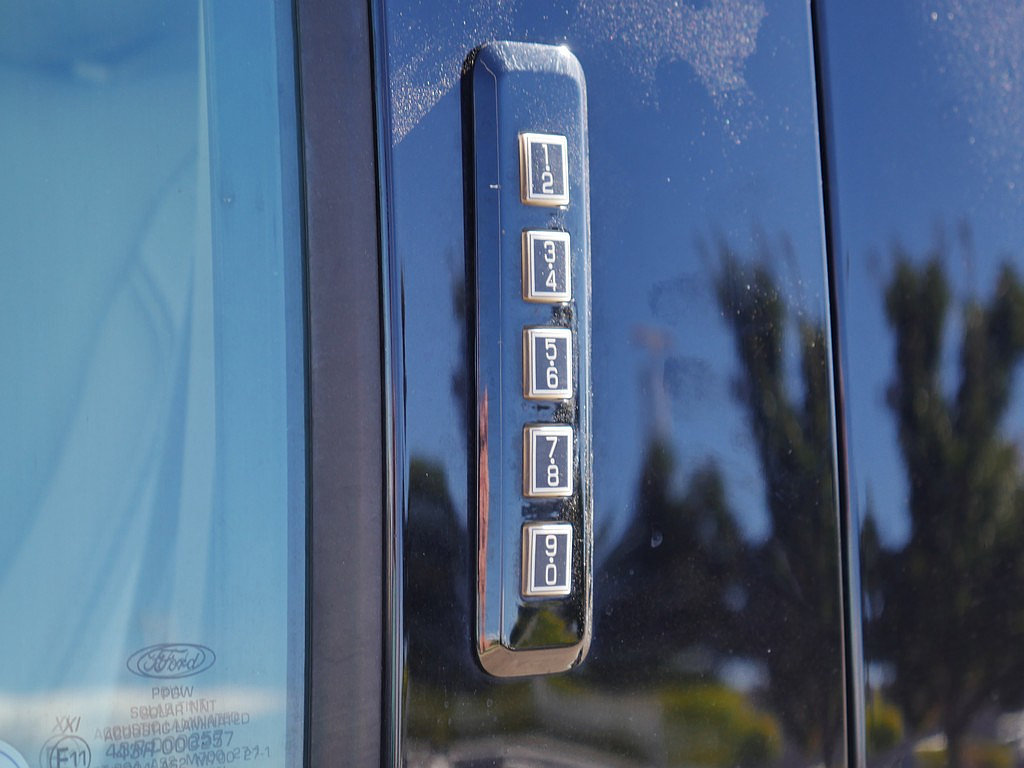 Used 2018 Ford F150 Lariat w/ Equipment Group 502A Luxury AWD/4WD image 72