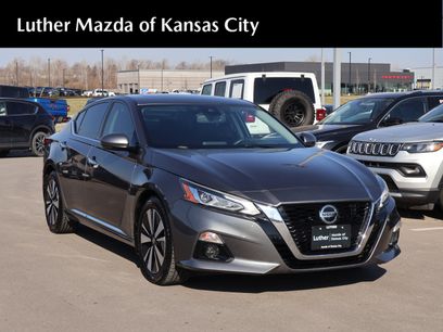 Used 2019 Nissan Altima 2.5 SV