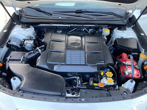 Used 2015 Subaru Outback 3.6R Limited image 25