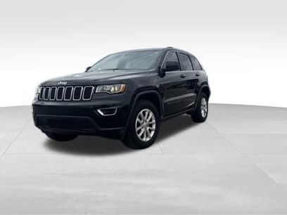 Used 2021 Jeep Grand Cherokee Laredo