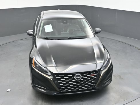 Certified 2023 Nissan Altima 2.5 SR FWD image 32
