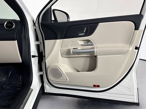 Certified 2026 Mercedes-Benz GLA 250 image 24