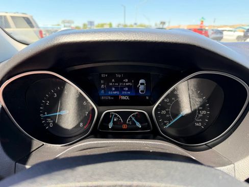 Used 2016 Ford Focus SE FWD image 25