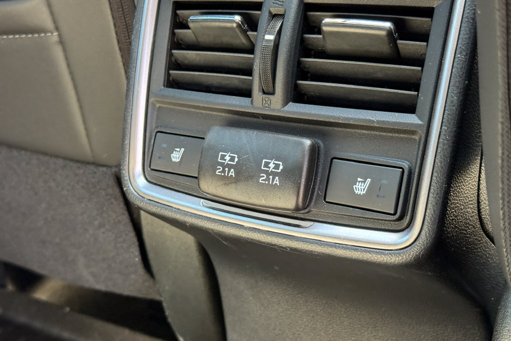 Used 2023 Subaru Forester Touring AWD/4WD image 15